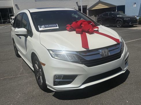 Used 2018 Honda Odyssey Touring image 8