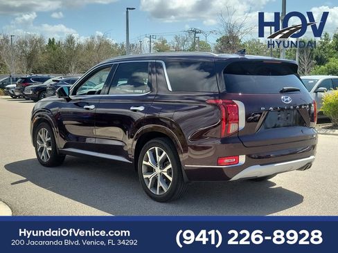 Used 2021 Hyundai Palisade Limited image 8