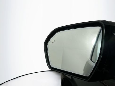 Used 2024 Ford Expedition Limited image 16