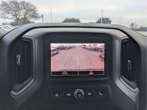 Certified 2024 Chevrolet Silverado 1500 Custom image 17