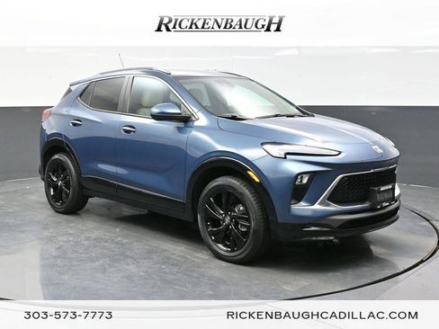 Used 2024 Buick Encore GX Sport Touring image 1