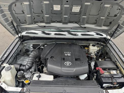 Used 2007 Toyota FJ Cruiser 4WD image 30