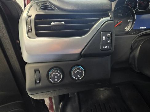 Used 2017 Chevrolet Tahoe Premier AWD/4WD image 30