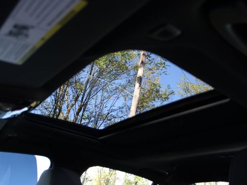 New 2026 BMW 530i xDrive 530i xDrive w/ M Sport Package image 21