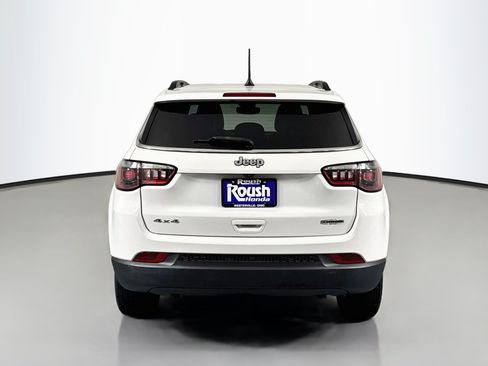 Used 2023 Jeep Compass Latitude AWD/4WD image 6