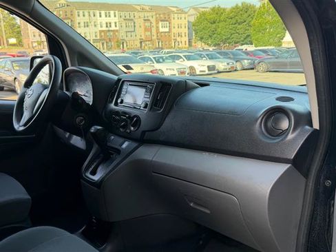 Used 2019 Nissan NV200 S FWD image 13