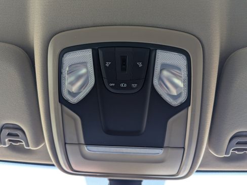 Used 2020 RAM 2500 Big Horn w/ Level 1 Equipment Group AWD/4WD image 26