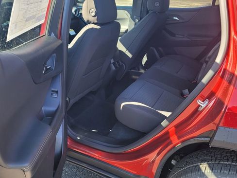 New 2026 Chevrolet Equinox LT w/ Safety and Technology Package FWD image 25