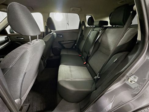 Used 2023 Nissan Rogue SV image 26