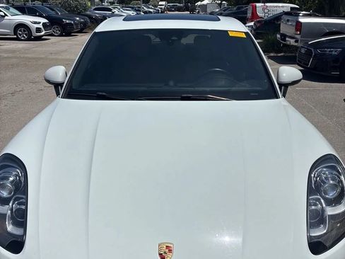 Used 2018 Porsche Macan S AWD/4WD image 15