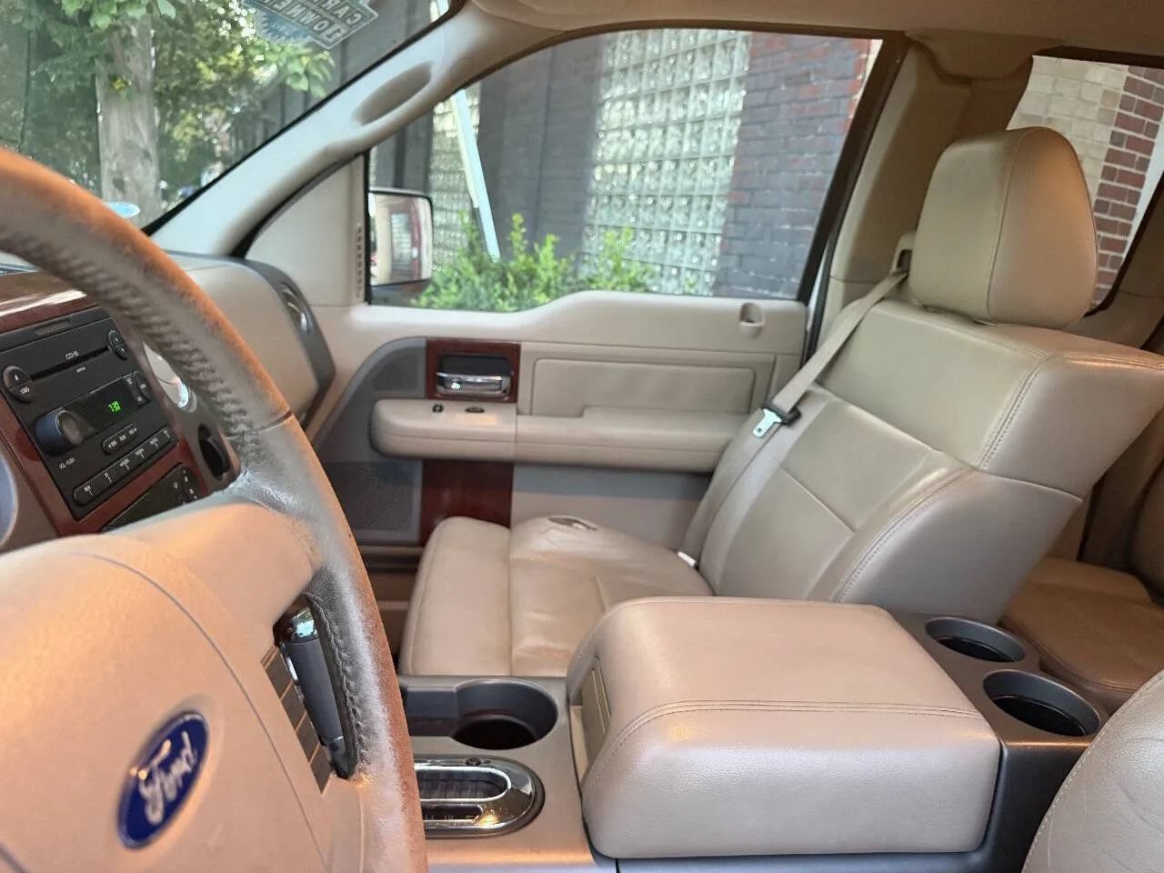 Used 2005 Ford F150 Lariat AWD/4WD image 7