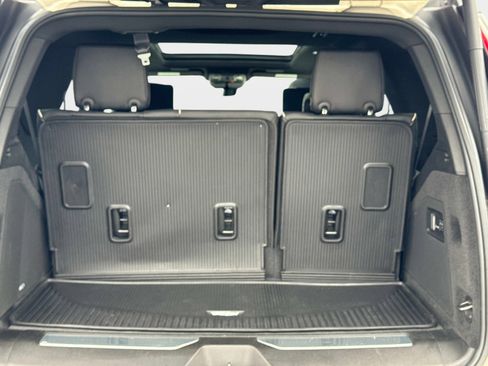 Used 2021 Cadillac Escalade Premium Luxury w/ Driver Assist Tech Package image 15