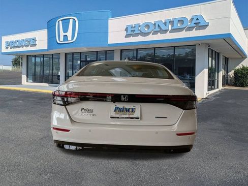 New 2026 Honda Accord EX-L image 4