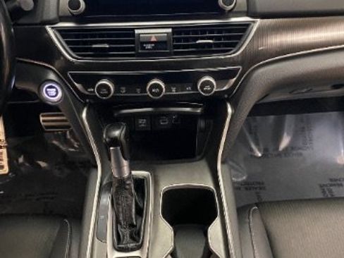 Used 2021 Honda Accord Sport image 18