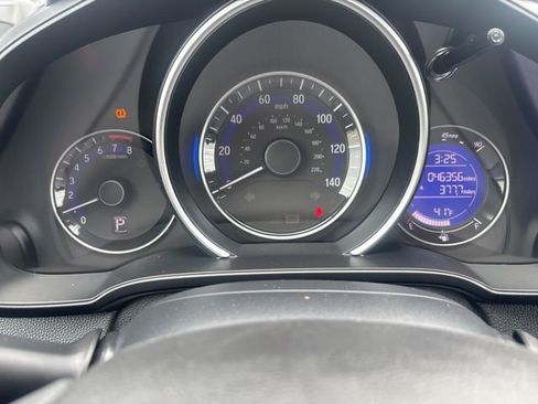 Used 2020 Honda Fit LX image 5