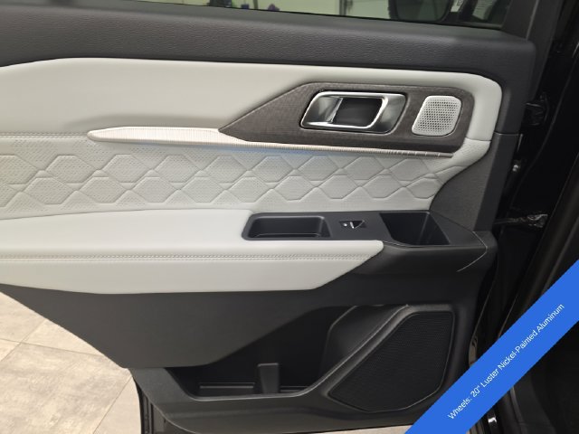 New 2026 Ford Explorer Platinum w/ LUX Leather Package AWD/4WD image 26