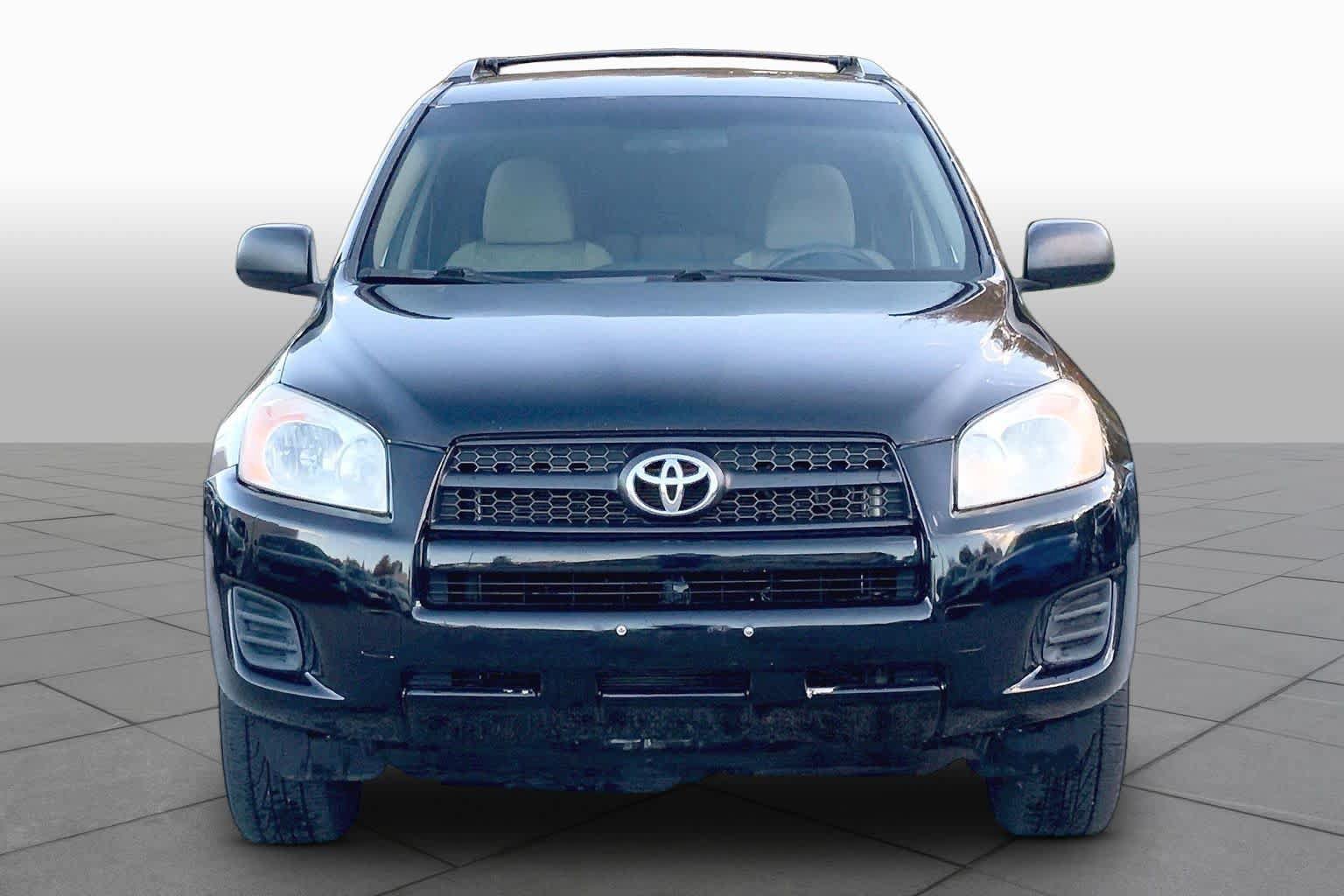 Used 2012 Toyota RAV4 4WD w/ Value Pkg image 3