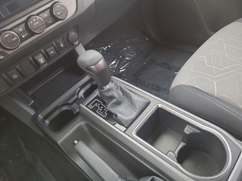 Certified 2023 Toyota Tacoma TRD Sport AWD/4WD image 20