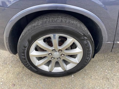 Used 2014 Buick Enclave Premium AWD/4WD image 33