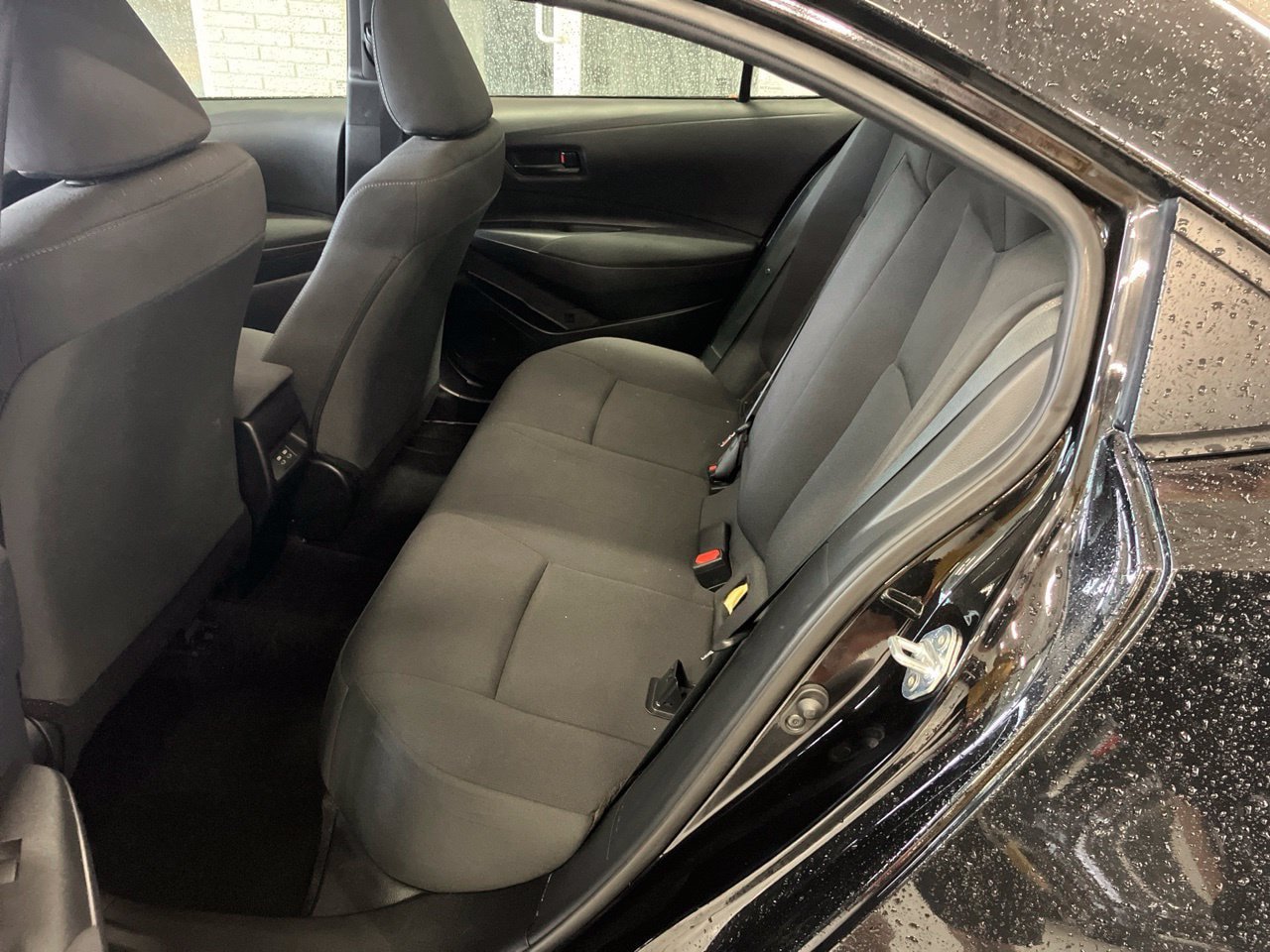 Used 2025 Toyota Corolla LE FWD image 8