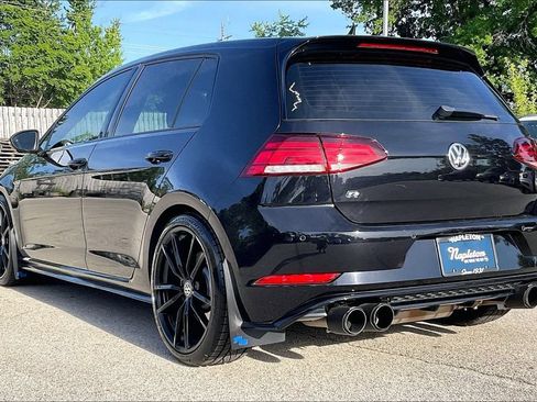Used 2019 Volkswagen Golf R 4-Door AWD/4WD image 11