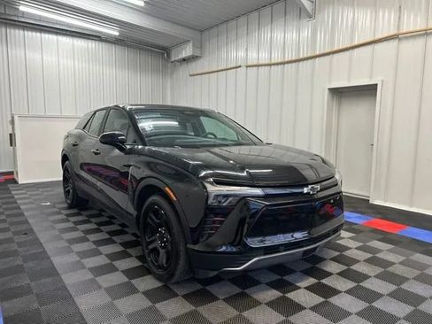Used 2024 Chevrolet Blazer EV AWD Police image 2