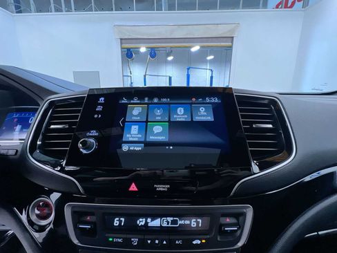 Used 2020 Honda Passport Touring image 25