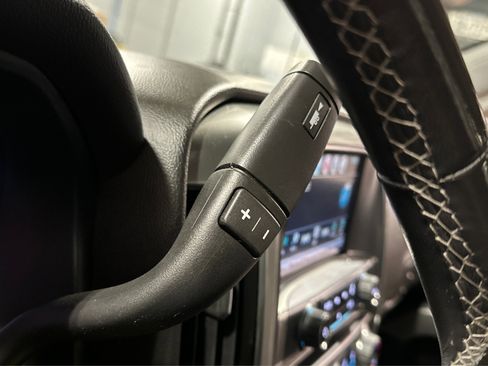 Used 2018 Chevrolet Silverado 1500 LT w/ All Star Edition image 25