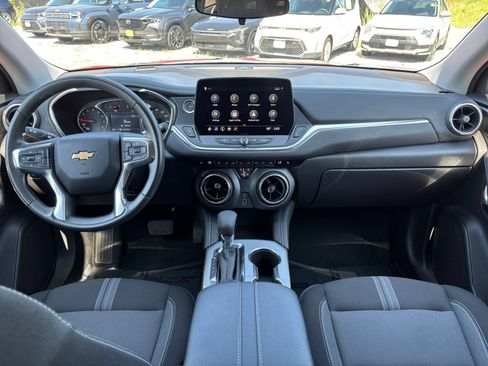 Used 2026 Chevrolet Blazer LT FWD image 34