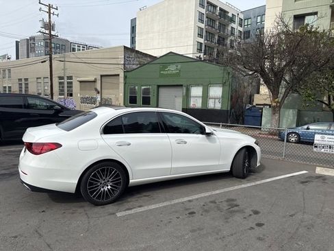 Used 2023 Mercedes-Benz C 300 Sedan image 2