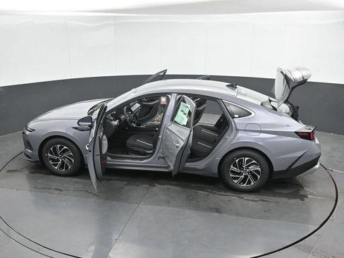 New 2026 Hyundai Sonata Blue FWD image 34