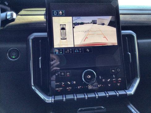 Used 2026 GMC Acadia Denali Ultimate w/ LPO, Floor Liner Package FWD image 15