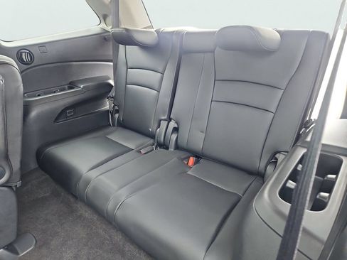Certified 2019 Honda Pilot Touring image 38