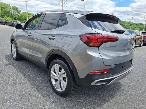 Used 2024 Buick Encore GX Preferred w/ Comfort Package FWD image 5