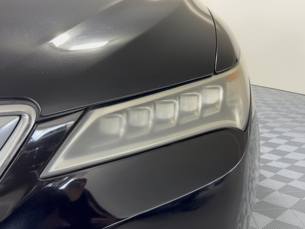 Used 2015 Acura TLX FWD image 9