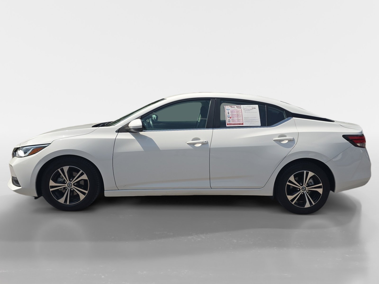 Used 2020 Nissan Sentra SV FWD image 2