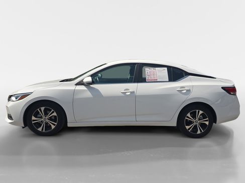 Used 2020 Nissan Sentra SV FWD image 2