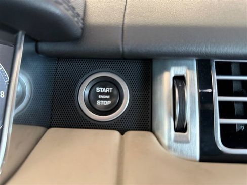 Used 2017 Land Rover Range Rover HSE AWD/4WD image 25