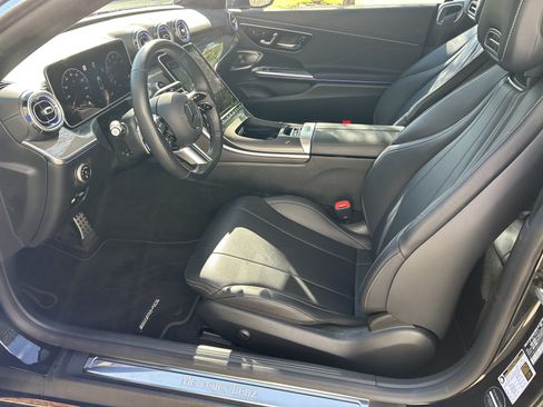 Certified 2025 Mercedes-Benz CLE 300 4MATIC Cabriolet image 33