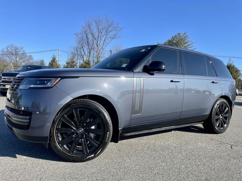 Used 2025 Land Rover Range Rover Long Wheelbase SE image 37