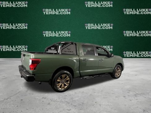 Used 2024 Nissan Titan SV w/ SV Bronze Edition Package image 7