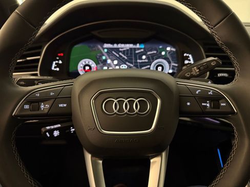 Certified 2025 Audi Q7 3.0T Prestige w/ Premium Plus Package AWD/4WD image 18