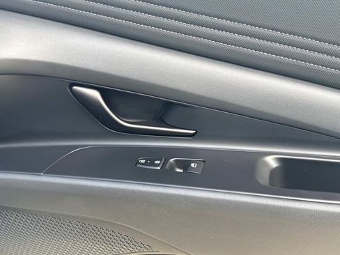 New 2026 Hyundai Elantra Sport FWD image 17