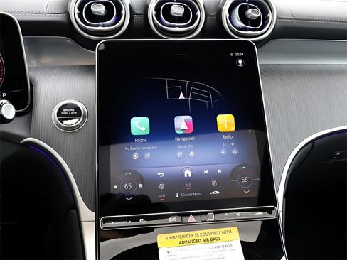 Certified 2025 Mercedes-Benz GLC 300 4MATIC image 25