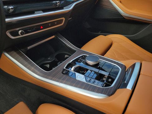 Used 2024 BMW X5 sDrive40i image 27