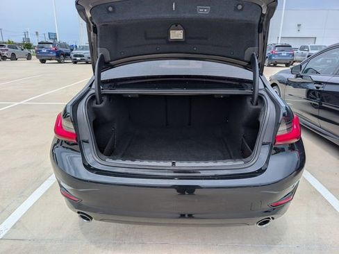 Used 2021 BMW 330i Sedan w/ Convenience Package RWD image 30