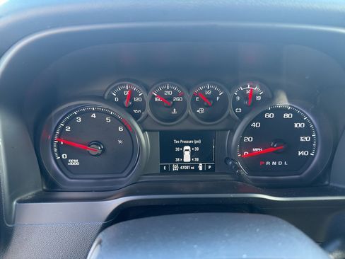 Certified 2021 Chevrolet Silverado 1500 Custom Trail Boss image 11