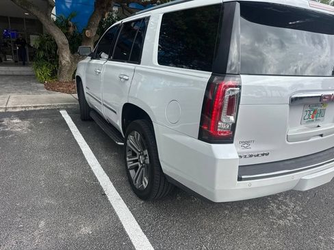 Used 2017 GMC Yukon Denali w/ Open Road Package RWD image 5
