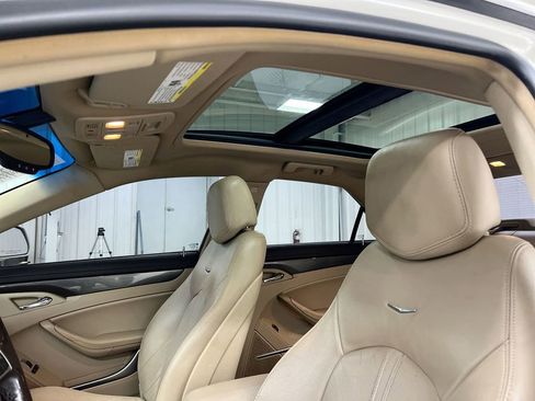 Used 2011 Cadillac CTS Performance RWD image 19