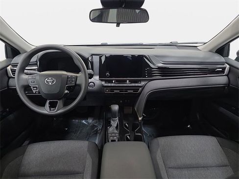 Certified 2025 Toyota Camry LE image 9